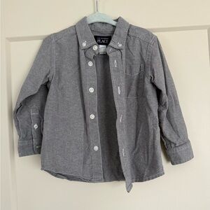 The Children’s PLACE Kids Gray Button-Up Shirt